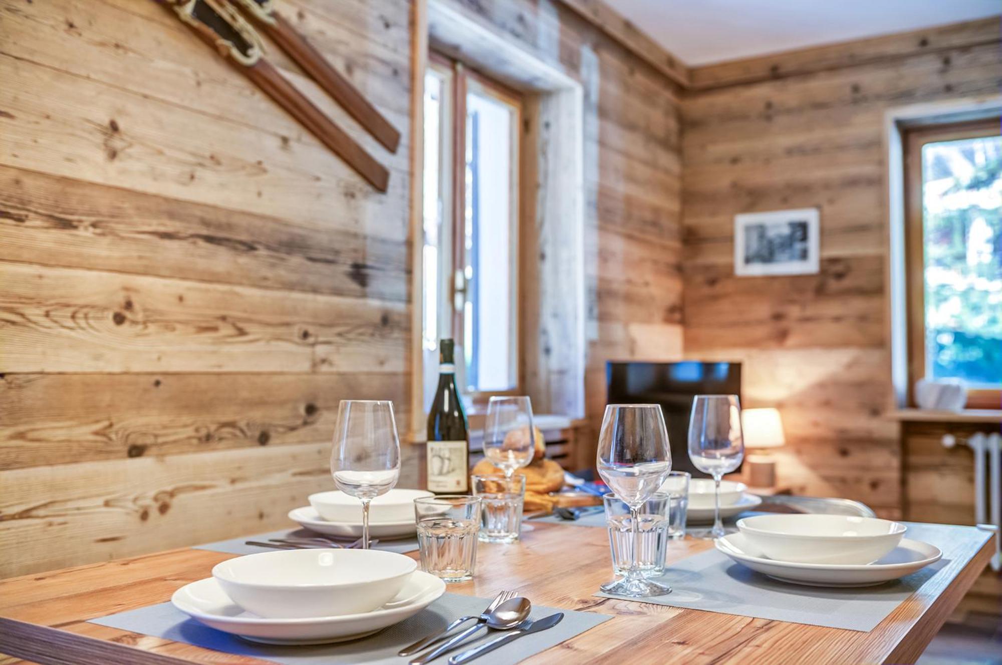 Casa Entreves - Ristrutturata Con Parcheggio Courmayeur Buitenkant foto